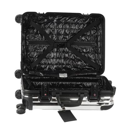 RIMOWA x MONCLER GENIUS « Reflection »
Valise...