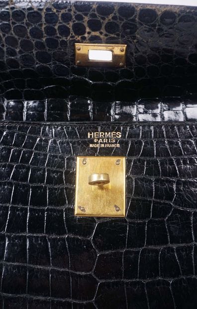 HERMÈS KELLY 
Sac Hermès Kelly en crocodile...
