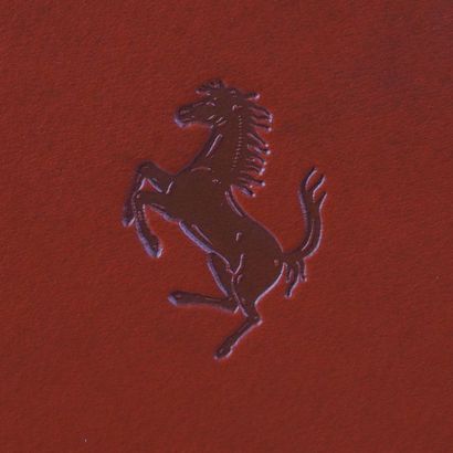 FERRARI TESTAROSSA x SCHEDONI
Ensemble de...