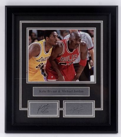 Kobe BRYANT Michael JORDAN
Photo autographiée
Montée...