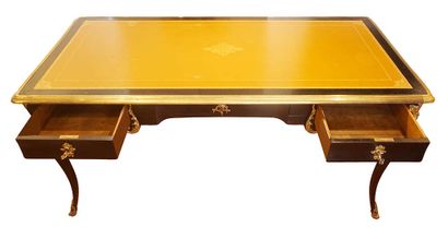 BUREAU STYLE LOUIS XV

Bureau de style Louis...