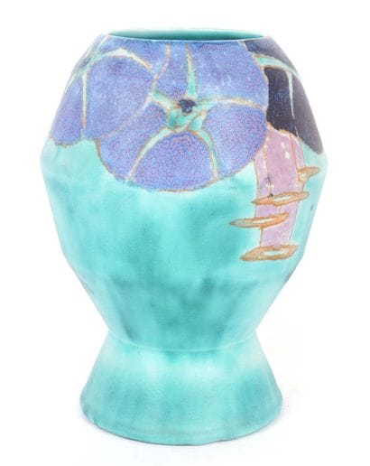 Clarice CLIFF (1899-1972) « INSPIRATION »

Vase...