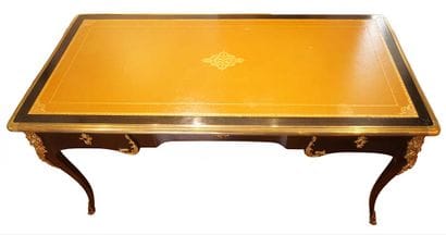 BUREAU STYLE LOUIS XV

Bureau de style Louis...