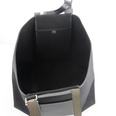 HERMÈS ETRIVIÈRE 35
Sac Hermès Etrivière...