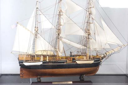 MAQUETTE CHARLES W. MORGAN

Maquette du bateau...