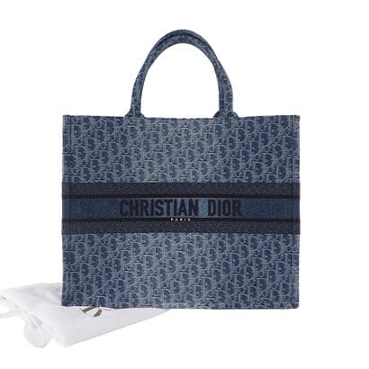 CHRISTIAN DIOR
Sac Dior Book Tote en toile...