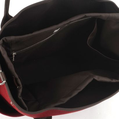 HERMÈS - The Grooming Bag
Sac de Pansage...