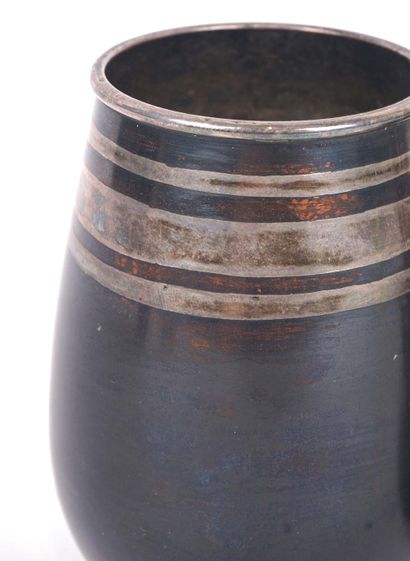 CHRISTOFLE, Luc LANEL (1893-1966)

Deux vases...