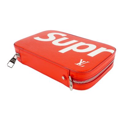 LOUIS VUITTON x SUPREME
Grand portefeuille...