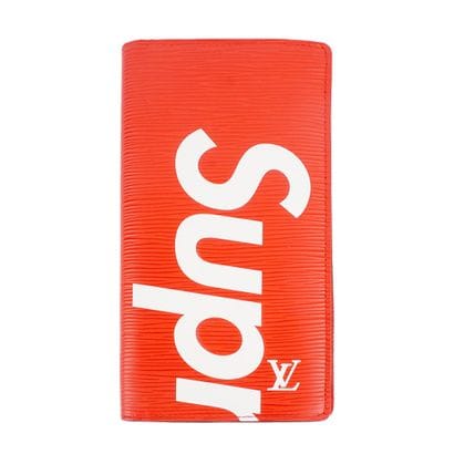 LOUIS VUITTON x SUPREME
Portefeuille Louis...