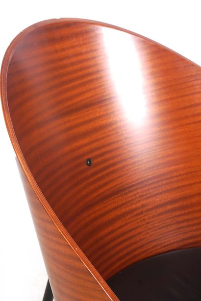 Philippe STARCK (1949-) « COSTES »

Fauteuil...