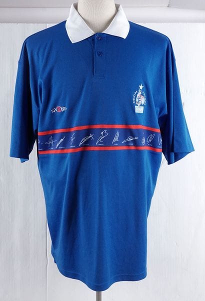 Équipe de France - Euro 2000
Maillot commémoratif...