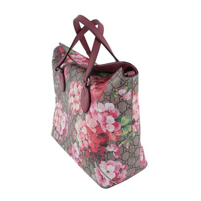 GUCCI
Sac Gucci GG Blooms en toile induite...