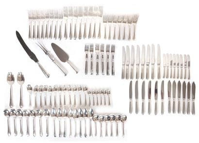 BIRKS STERLING « SAXON »

Service de couverts...