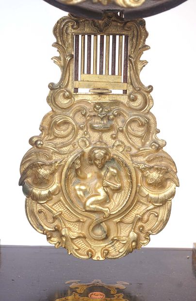 LOUIS JAPY FILS, ÉPOQUE NAPOLÉON III

Pendule...