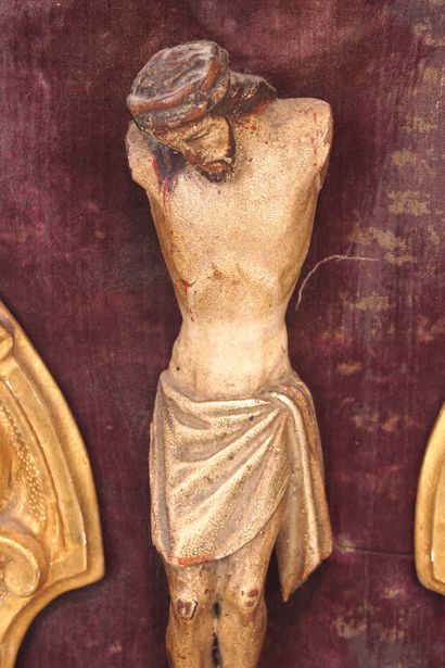 APPLIQUE MURALE CRUCIFIX

Applique murale...