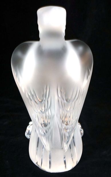 LALIQUE « AIGLE LIBERTÉ »

Sculpture en cristal...
