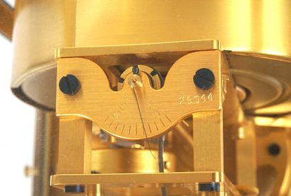HORLOGE JAEGER-LECOULTRE

Belle horloge Jaeger-Lecoultre...