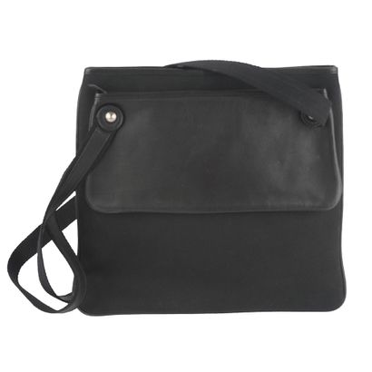 HERMÈS
Sac à épaule Hermès Mrs Hippie en...