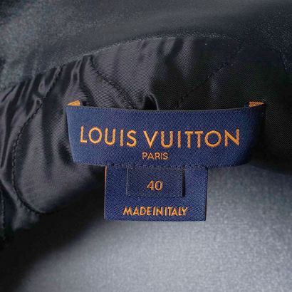 LOUIS VUITTON
Blouson Louis Vuitton en vison...