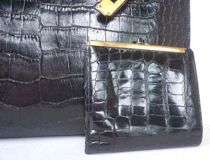 HERMÈS KELLY 
Sac Hermès Kelly en crocodile...
