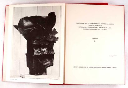 DERRIÈRE LE MIROIR

Édition de Juin 1966,...