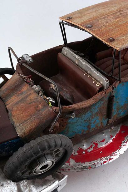 PARENT, Michel (1938-2015)
Automobile
Sculpture...