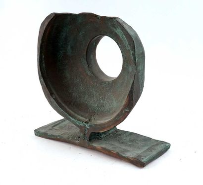 ÉCOLE CANADIENNE (XXe)
Visage
Bronze à patine...