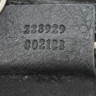 GUCCI
Sac Gucci Jackie Soft Tote en cuir...