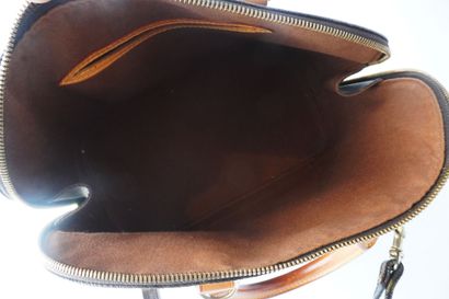 LOUIS VUITTON ALMA
Sac Louis Vuitton Alma...