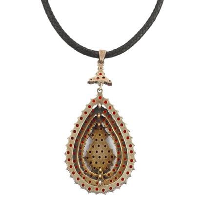 ARGENT, GRENATS / SILVER, GARNETS
Ensemble...