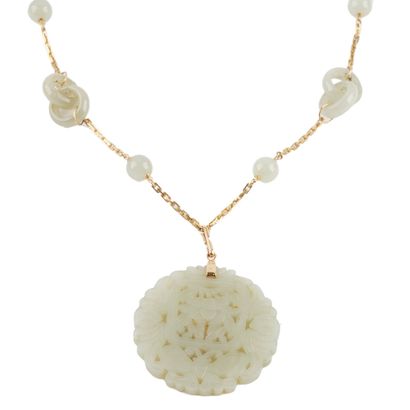 PYROXÈNE
Collier coposé de perles et anneaux...