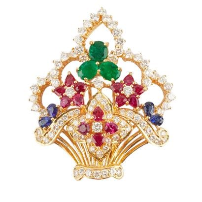 FABERGE PARIS
Broche en or 18K représentant...
