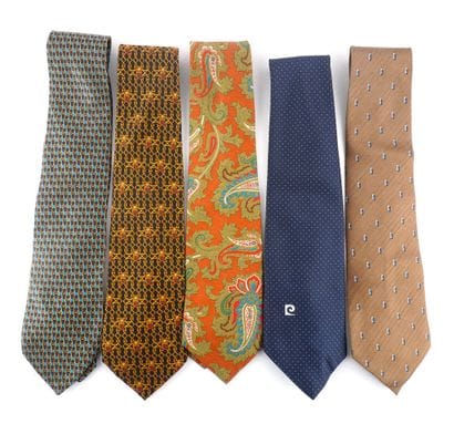 PIERRE CARDIN / LANCEL
Lot de 5 cravates...