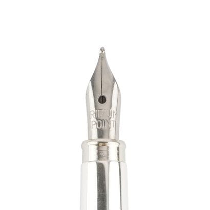 TRUSSARDI
Stylo à plume Trussardi en argent...