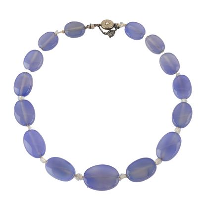 AGATE, OR 18K
Collier ras-du-cou composé...