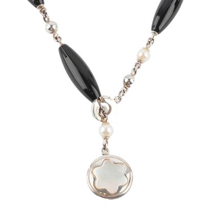 MONTBLANC STAR
Collier Monblanc Star en argent...