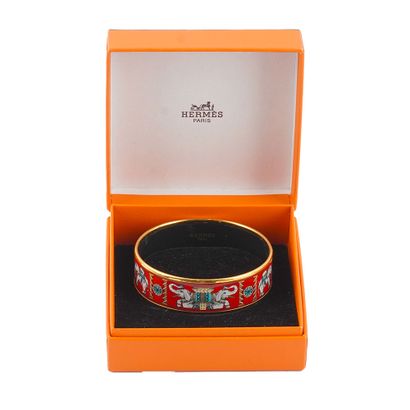 HERMÈS
Bracelet jonc Hermès Torana à motifs...
