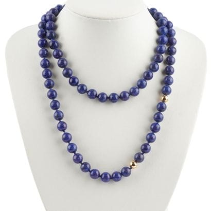 LAPIS-LAZULI
Collier composé de 79 perles...