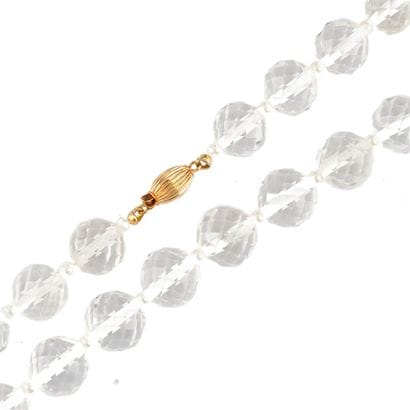 QUARTZ, OR 14K
Collier composé de perles...