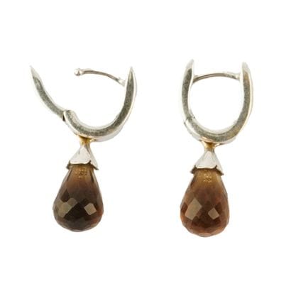 OR 18K 
Boucles d'oreilles en or blanc 18K...