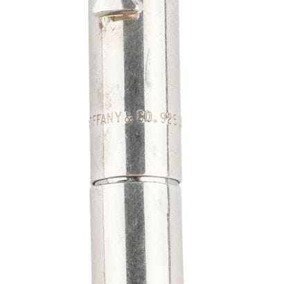 TIFFANY Co
Stylo à bille Tiffany Co en argent...