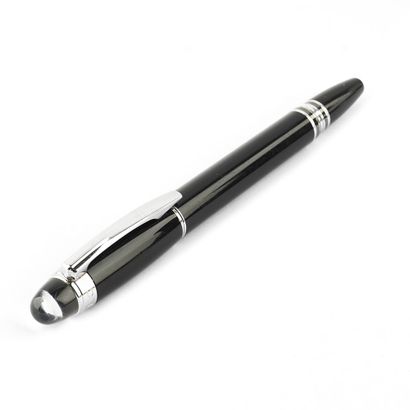 MONTBLANC STARWALK
Stylo à bille Montblanc...