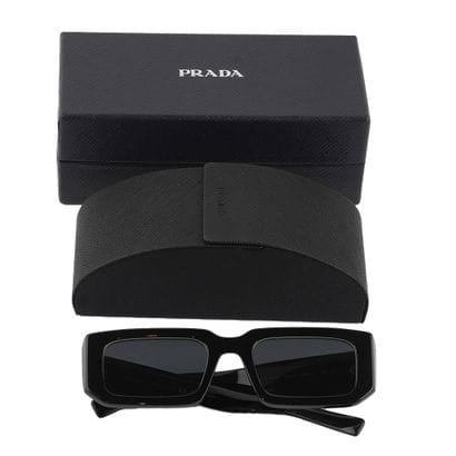 PRADA
Lunette de soleil Prada SPR 06Y
Boîte...