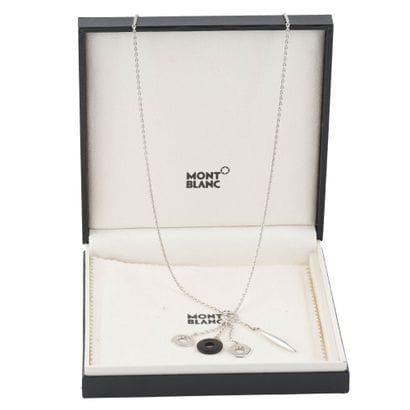 MONTBLANC
Collier Monblanc en argent, pendentif...