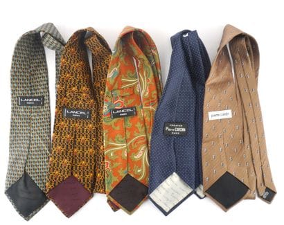 PIERRE CARDIN / LANCEL
Lot de 5 cravates...