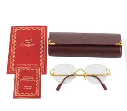 CARTIER
Monture de lunettes de vue Must de...