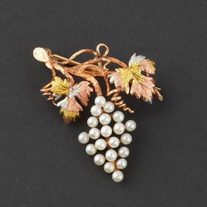 OR 14K, PERLES / 14K GOLD, PEALRS
Broche...