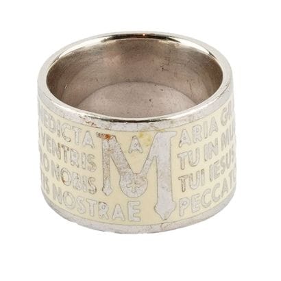 TUUM / SILVER
Bague Tuum en argent, texte...