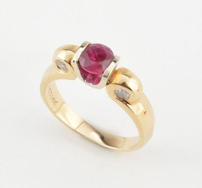 Bague en or jaune et blanc 14K, sertie d'un...
